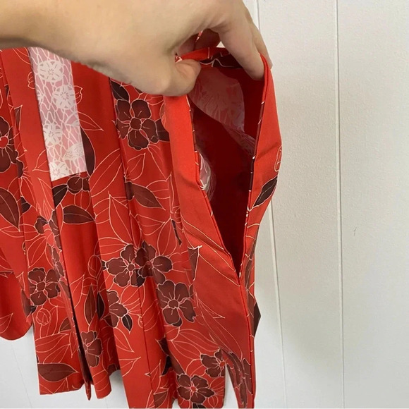 VTG Kimono Haori Traditional Japanese Jacket Silk Floral Pattern Red Coral OS - Picture 7 of 15